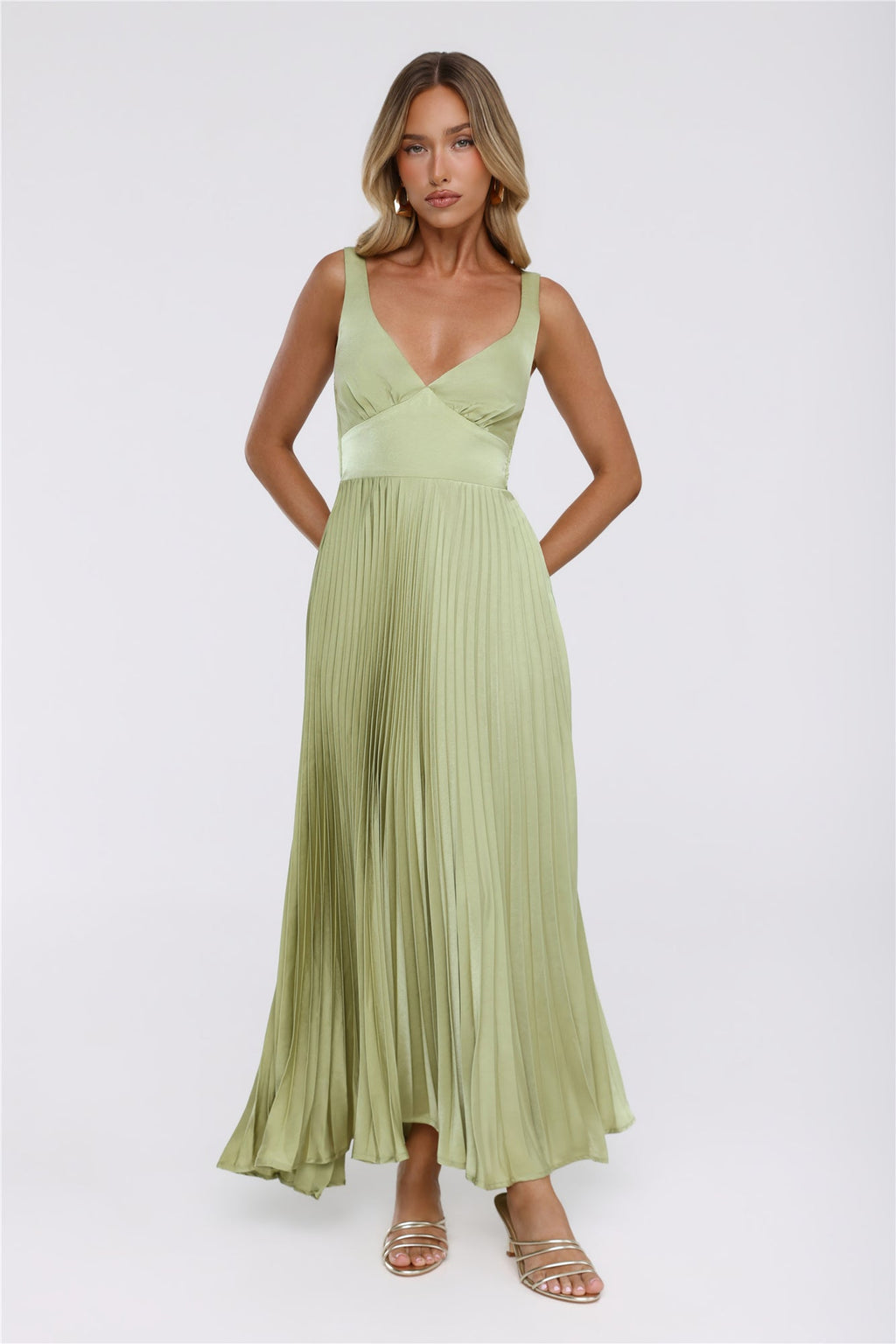 Phoebe | V-Neck Pleated Satin Maxi Dress