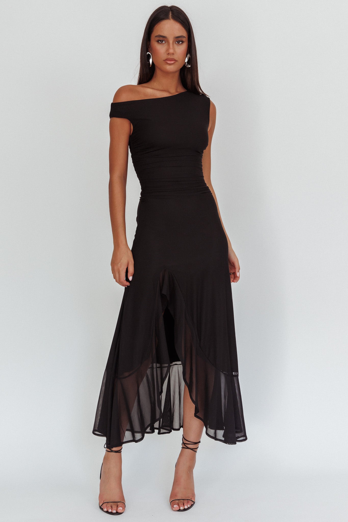 Anouk | Off-Shoulder Ruched Mesh Midi Dress