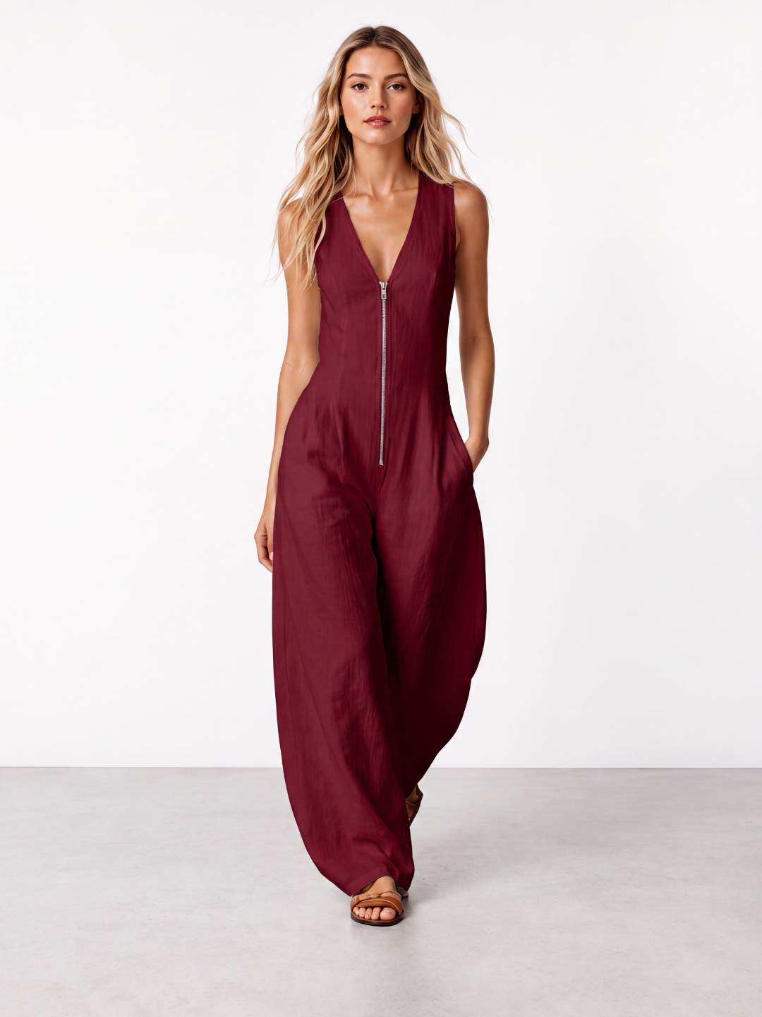 QUINCY Women's Zip-Front V-Neck Wide-Leg Jumpsuit