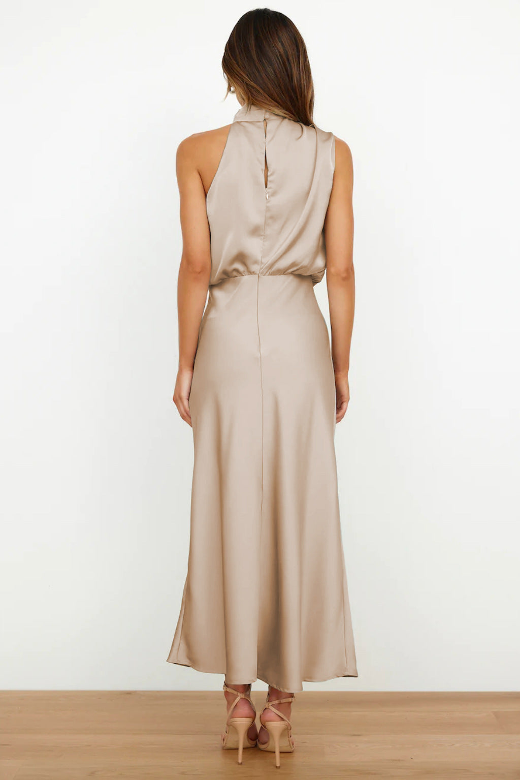Vera | Satin High-Neck Halter Maxi Dress