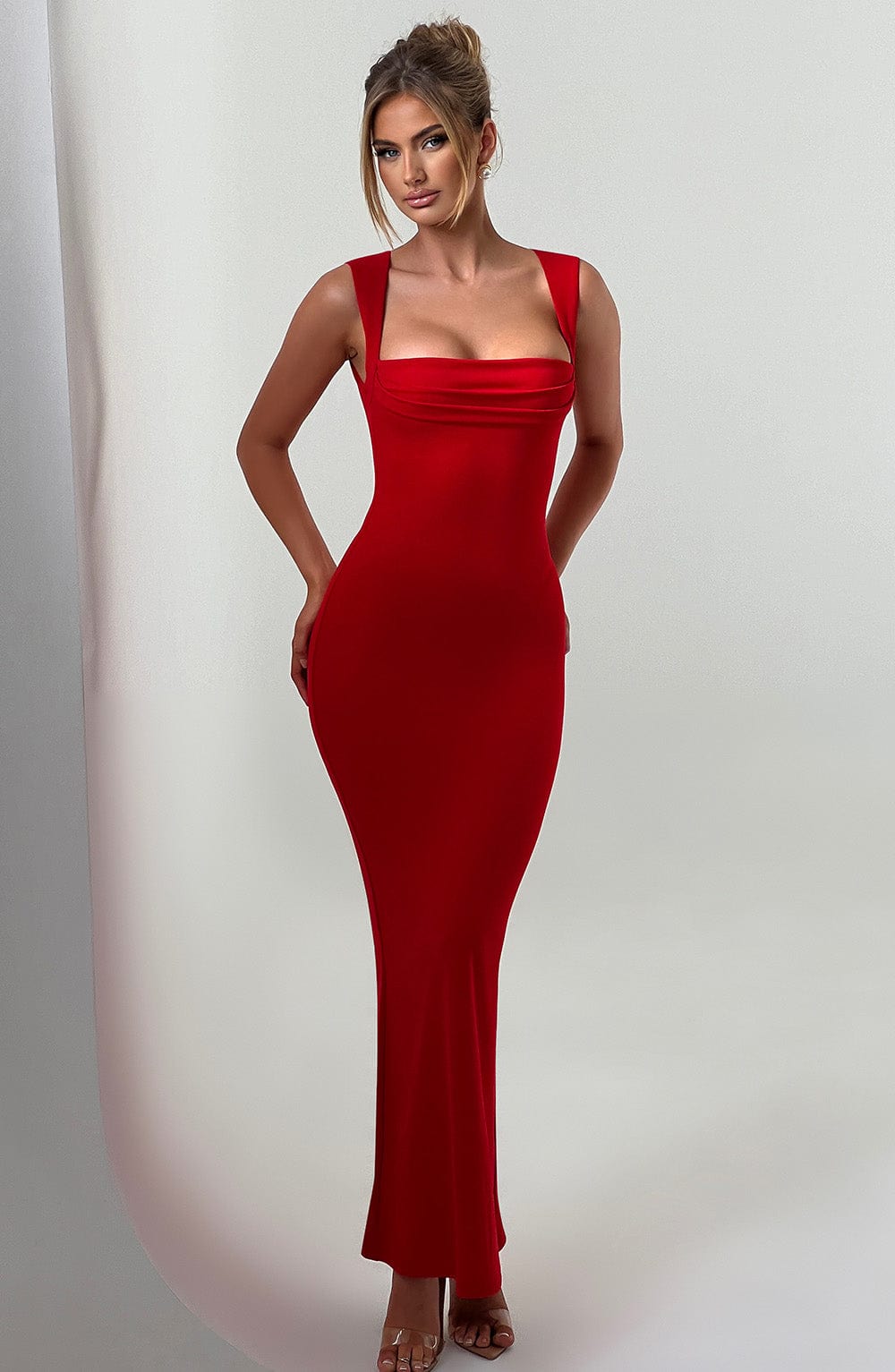 Maren | Square-Neck Ruched Sleeveless Bodycon Maxi Dress